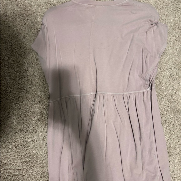 3/$15 Pale blush très bien shirt - Picture 3 of 3
